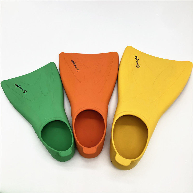 Surging Swimming Training Toddler Fins Children Boost Fins Short Fin Silicone 1 to 9 years old
