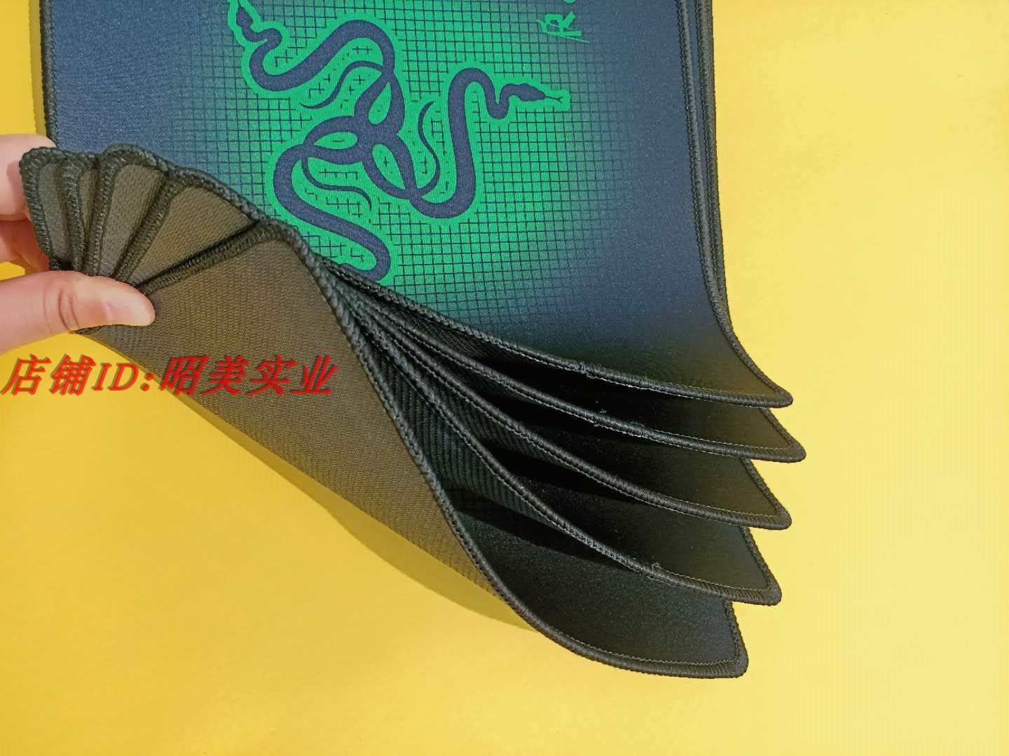 Mouse pad wholesale plaid snake 250 x 300 game office 2mm thick internet cafe electric competition full 20