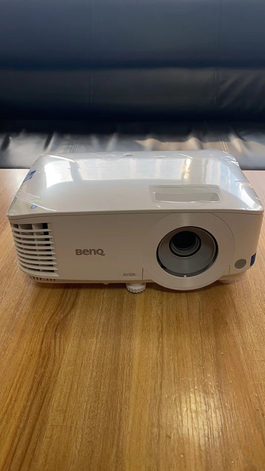 Minki Smart E520 E520 E530 E530 E562 E580 E3691 E3691 EM1919 EM1919 Wireless Projector-Taobao