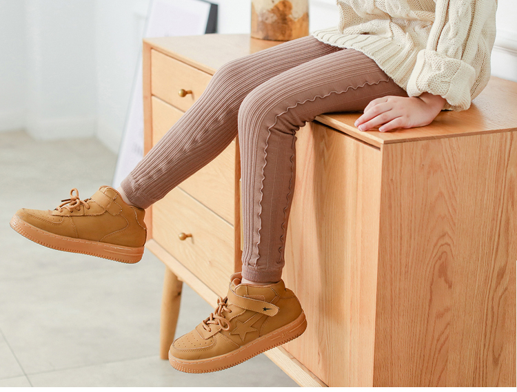 Quần nhung cộng mùa thu mới cho bé gái mùa đông quần legging dày trẻ em mùa đông mặc quần dài quần ấm quần áo trẻ em cao cấp