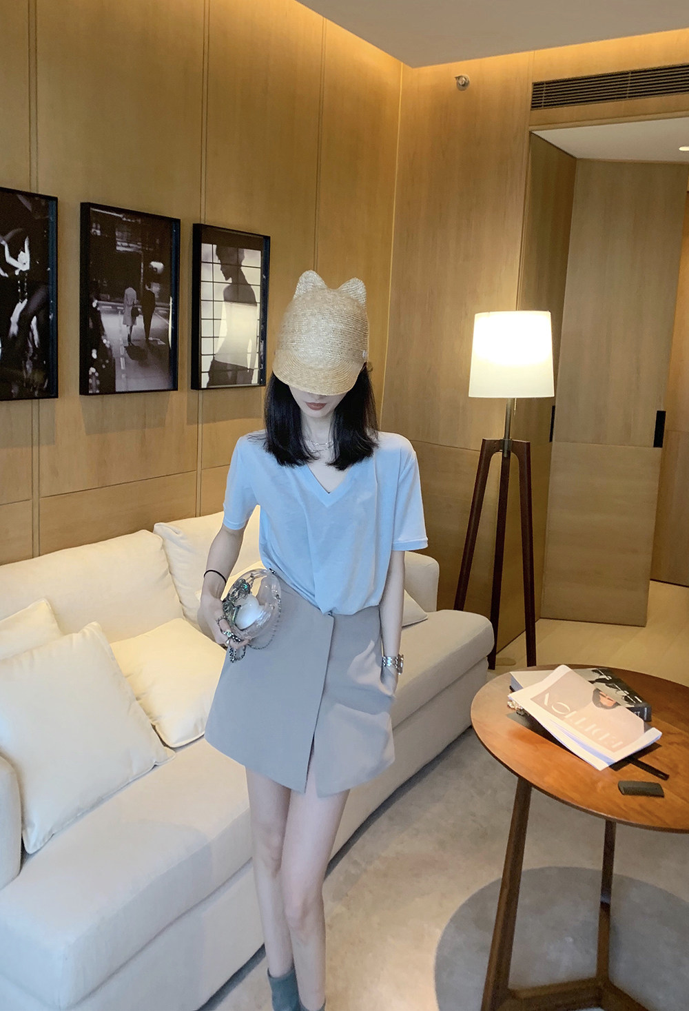 THE HANDLE Fashionable easy v-neck short-sleeved t-shirt women's spring and summer half-sleeved slim net red top