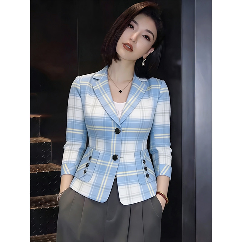 Blue and White Checkered Blazer for Women, New Spring and Summer Style, Elegant Commuter Style, Waist-Cinching, Slimming, Nine-Quarter Sleeves Suit Jacket Blue and White Checkered Blazer for Women, New Spring and Summer Style, Elegant Commuter Style, Waist-Cinching, Slimming, Nine-Quarter Sleeves Suit Jacket