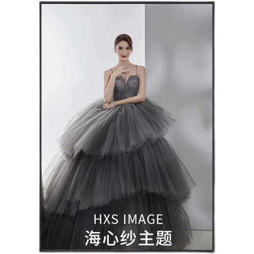 Французская новая кино студия тема Цвета марли серая подвеска.