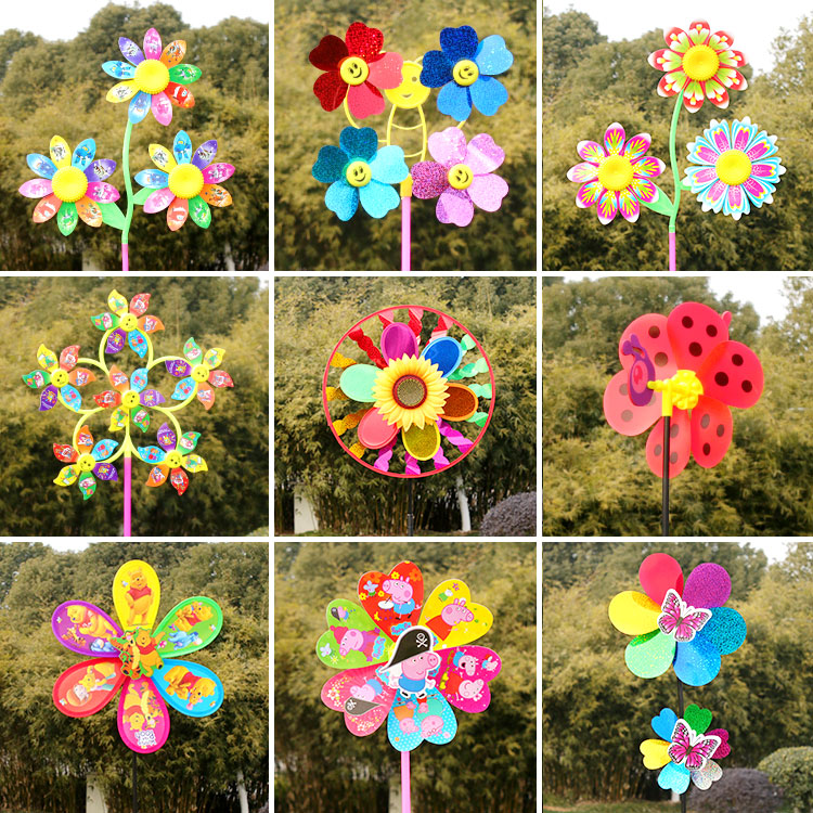 Outdoor decoration windmill children plastic colorful windmill push toy luminous stall Hot children's small gifts