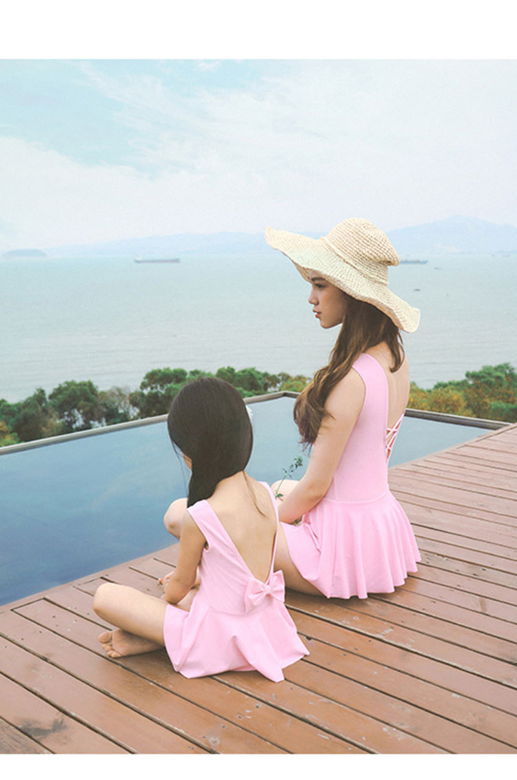 Đồ bơi nữ mùa hè 2018 Váy công chúa mới Đồ bơi cổ chữ V Đại dương thoáng khí Big Boy Áo tắm một mảnh quần áo bé trai