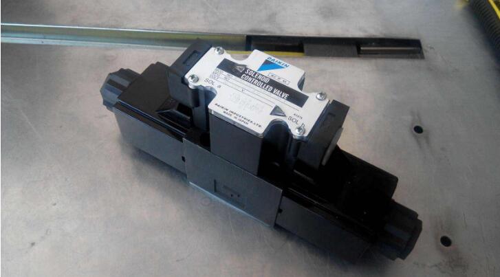 KSO-G02-3CB-30 KSO-G02-3CC-30 Japan DAIKIN solenoid valve