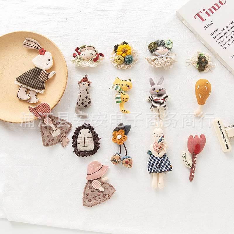 New Forest-Style Fabric Girl Brooch Cartoon Animal Hairpin Accessories DIY Materials Hat Shoes Socks Clothing Accessories