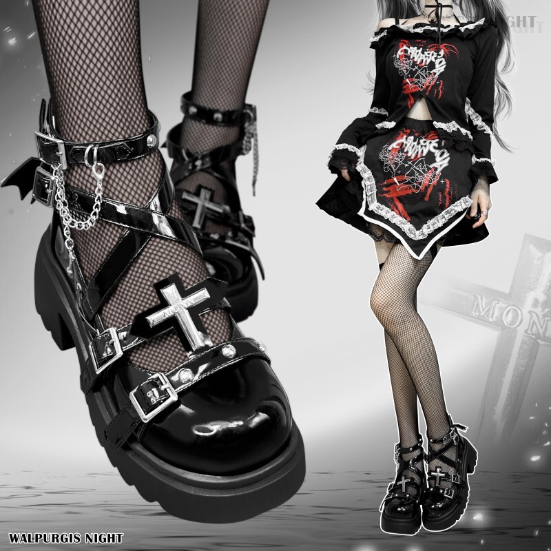 Witch's Night [Gothic Girl] Original Punk Style Round-Toe Thick-Soled Platform Shoes Y2K Studded High Heels for Women