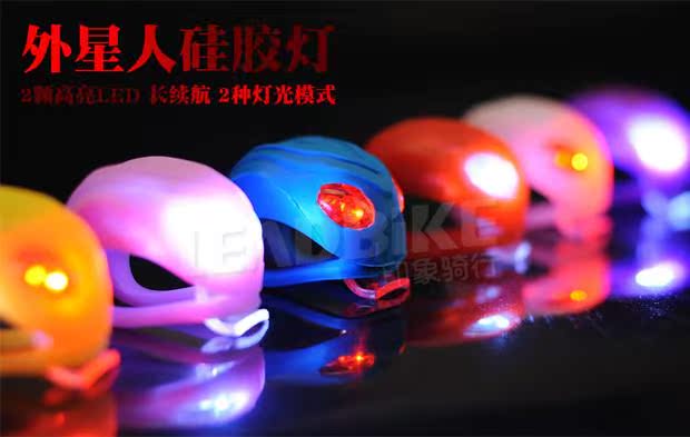 xe thăng bằng một bánh Trẻ em xe đạp ánh sáng ếch đèn đêm cân bằng xe nhấp nháy LED cảnh báo đèn hậu trang trí đèn pha xe tay ga - Smart Scooter xe thăng bằng cho bé 18 tháng
