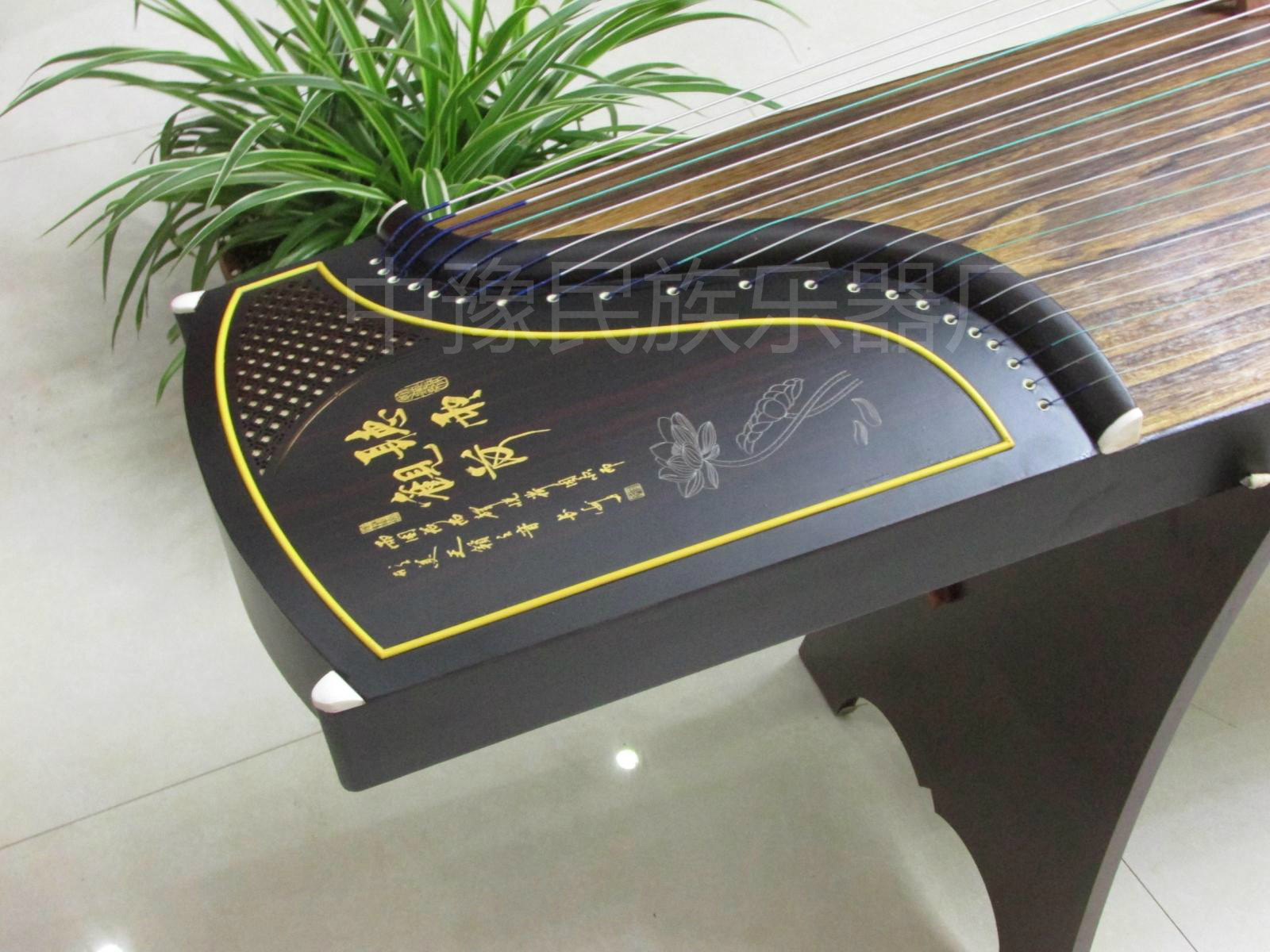 Direct sales standard through window Purple sandalwood listening to rain and wood Kite time-limited special 10 Class 163 Type of welcome shopping