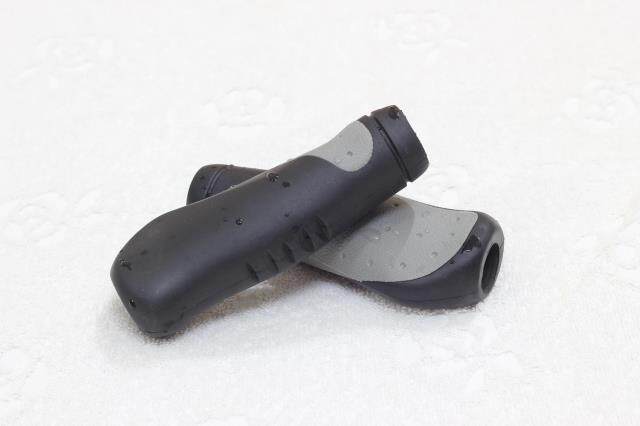 Poignées de vélo - Ref 2349549 Image 3