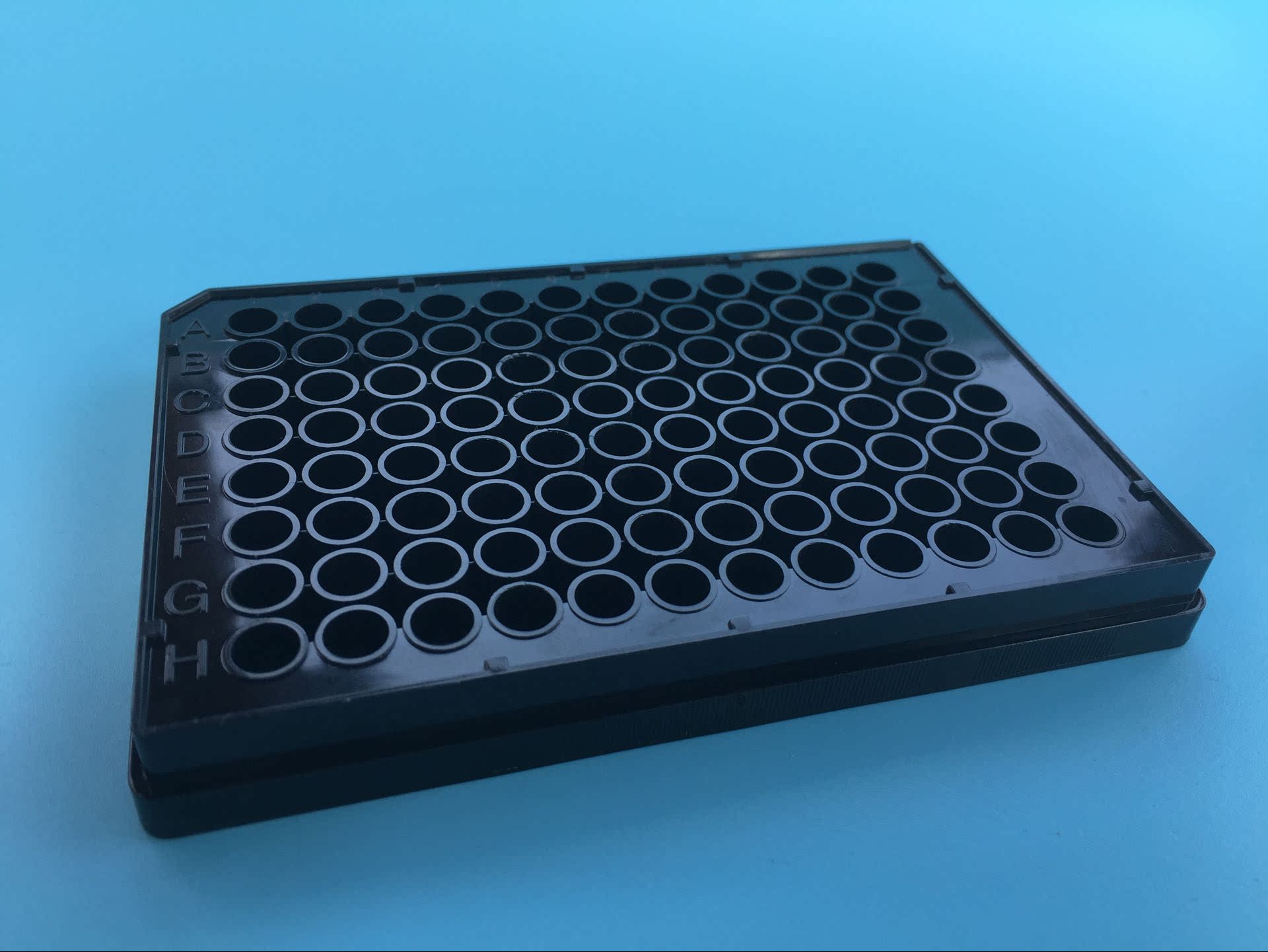 96 hole full black cell culture plate 96 hole black cell enzyme tablet TC treatment and measurement fluorescent plate J09602