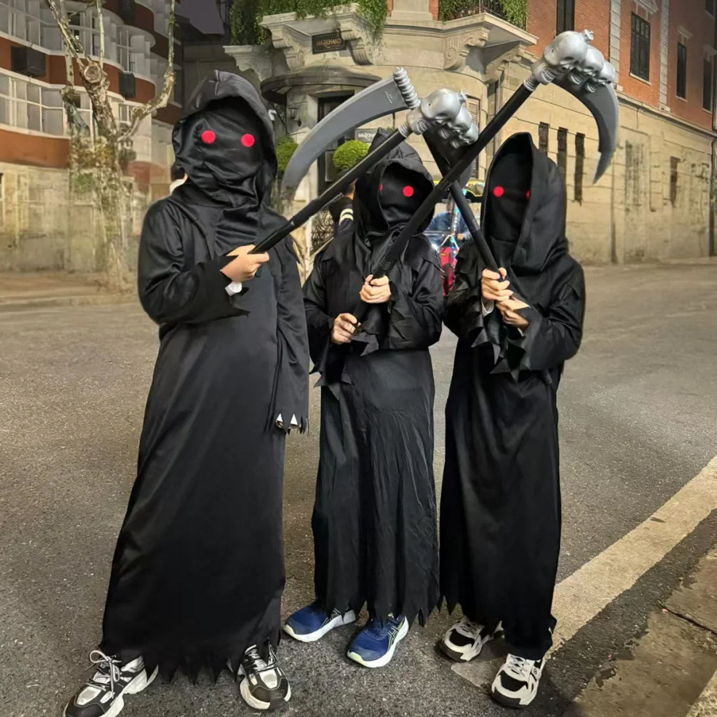 眼睛发光死神儿童！万圣节cos服装男女孩子穿搭恐怖吓人黑袍镰刀_Cosplay女装_淘宝游戏网