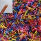 Около 2000 больших черных цветов