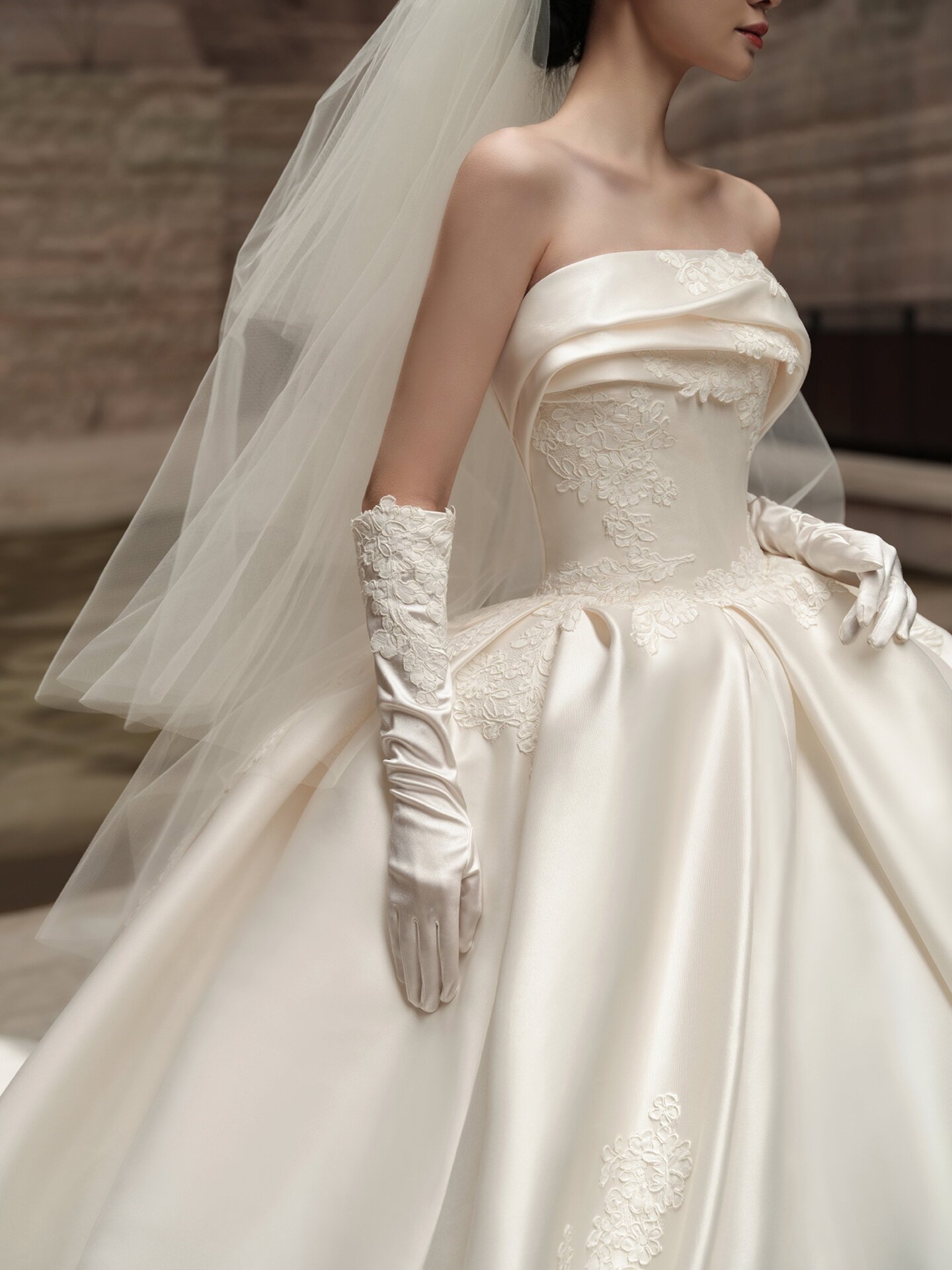 Тонкое атласное легкое роскошное свадебное платье bride 2026, новое маленькое платье из основной пряжи, высококачественная текстура французской пряжи out