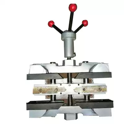 Pipe saw machine vise clamp clamp clamp tube Shengyuan Dongsheng Xiaowang Jutai Hong Derui pipe cutting machine accessories corner water