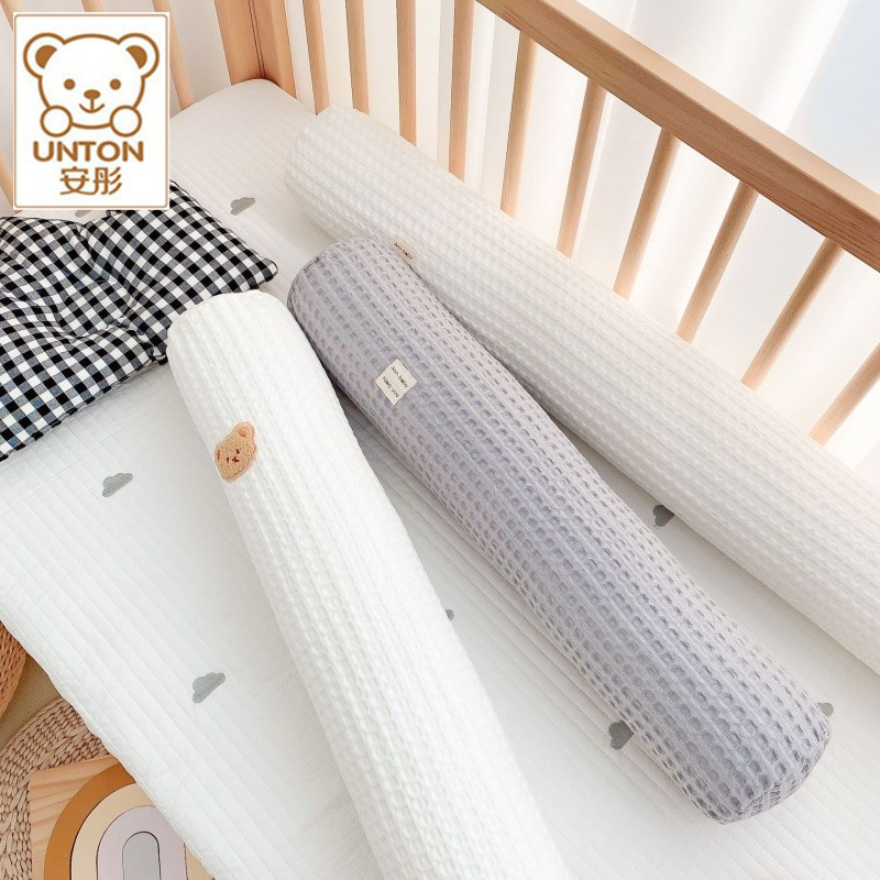 Crib beds siege children beds guardrails anti-crash-ins anti-fall soft bag baby sleeping clip legs to hold pillows-Taobao
