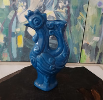 Old wine pot Cultural Leather chicken pot pot peacock blue bottle animal bottle special shape pot physical photo