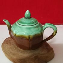 Old wine pot hands small teapot Cultural Leather 70s sauce glaze green glaze kiln to folk old objects movie props