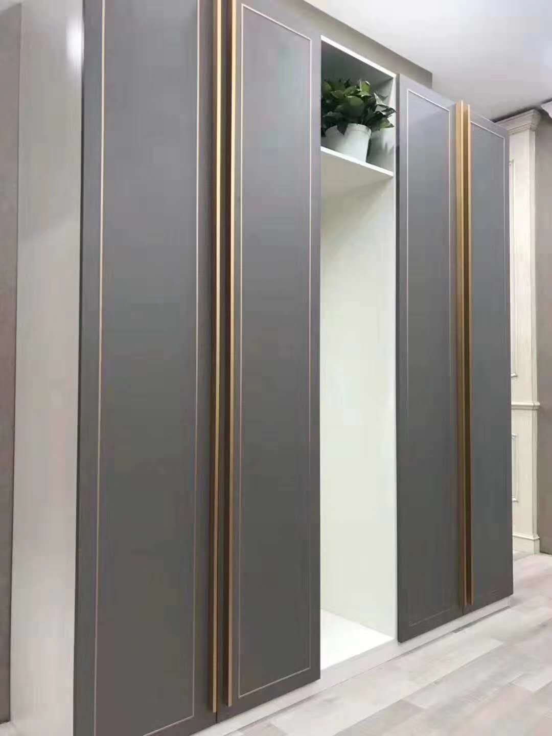 Wardrobe 3 Mila hand through the bottom hand Black ultra-long handle Weifa 2 Mila hand long handle custom gold