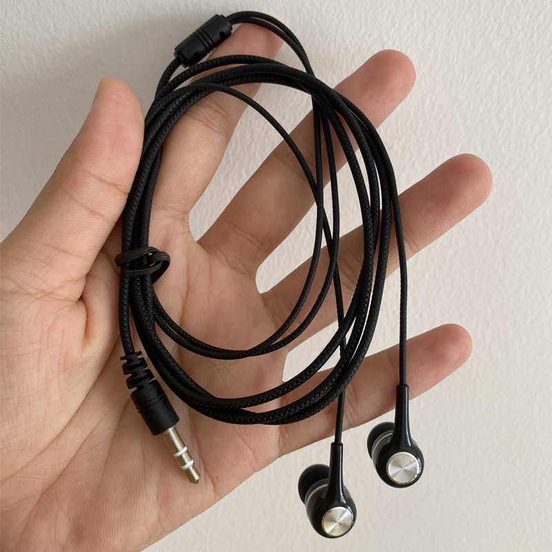 Stereo Headphones for Radios 3.5mm Wired Headphones 1.1m Headphones for Radios, Tape Recorders, Mp3Mp4 Stereo Headphones for Radios 3.5mm Wired Headphones 1.1m Headphones for Radios, Tape Recorders, Mp3Mp4