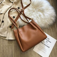 Светло-коричневый