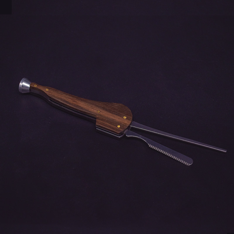 Export of cigarettes Tobacco fighting type Uwood with nails Stainless Steel Smoke Knife tobacco Tobacco Fighting baton Tobacco Fighting Utensils