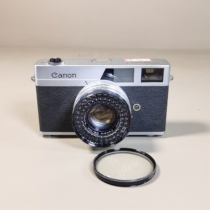 Nostalgic antique old-fashioned mechanical rangefinder old camera desktop decoration 135 film film machine collection display ornaments