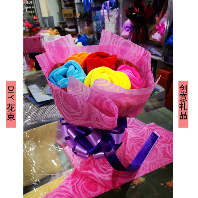 Creative Rose Stick Plush Toy Simulated Rose Bouquet Back Beating Mother's Day ຂອງຂວັນວັນຄູສຳລັບແມ່ຍິງ