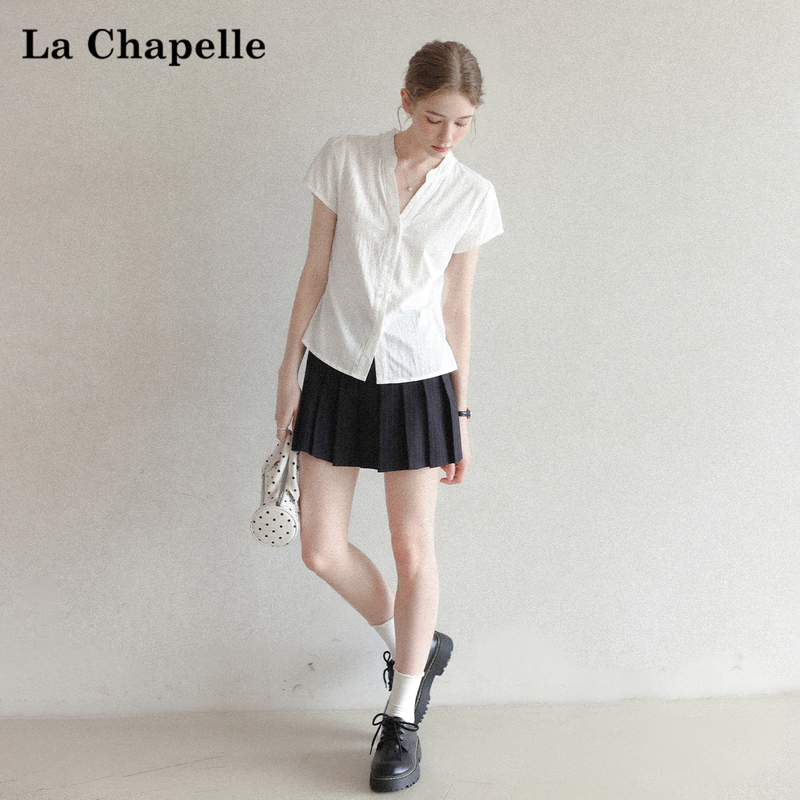 La Chapelle French-Style Simple White V-Neck Short-Sleeve Shirt for Women, 2026 Summer New Model, High-End Slimming Top