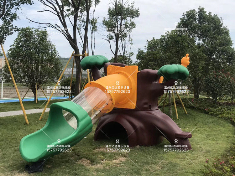 Kindergarten outdoor new tree house slide combination children's playground game house small house with swing naughty castle
