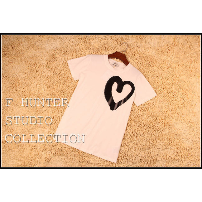 Cut Label! Black and White Solid Color Heart-Shaped New European Style Lao Fu Ye Women's Loose Cotton Short-Sleeve T-Shirt C09Z03 Cut Label! Black and White Solid Color Heart-Shaped New European Style Lao Fu Ye Women's Loose Cotton Short-Sleeve T-Shirt C09Z03