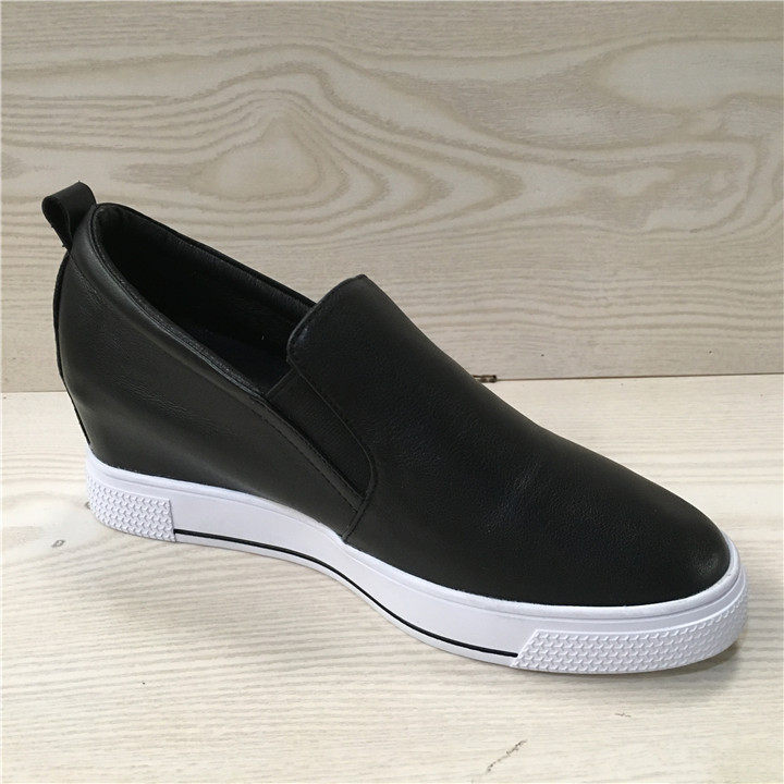 Broken code clearance leather bag shoes autumn fashion 2017 new inner height increase simple casual full leather women's single shoes trend z