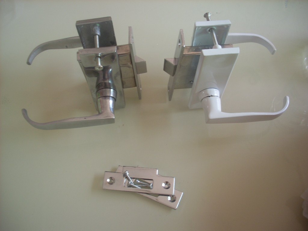 Type 22 train door lock No. 5 door lock dressing room toilet door lock mobile toilet matching door lock handle