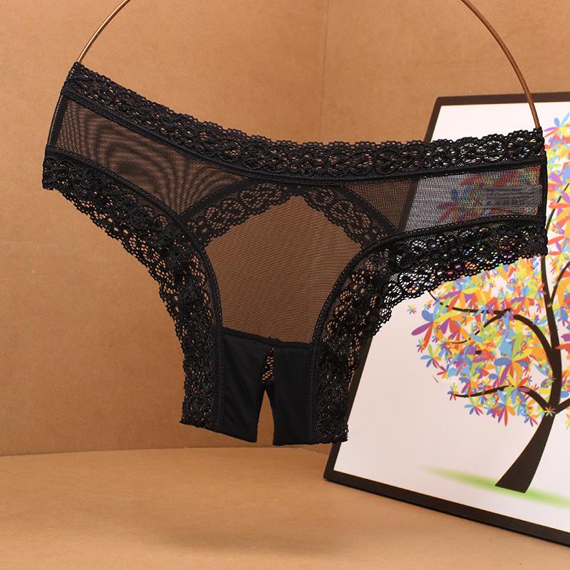 Summer Lace Panties for Women with Slit, Revealing Cutout, Crotch Opening, Can Be Used to Seduce Boyfriend, Comfortable Lace for Intercourse Summer Lace Panties for Women with Slit, Revealing Cutout, Crotch Opening, Can Be Used to Seduce Boyfriend, Comfortable Lace for Intercourse