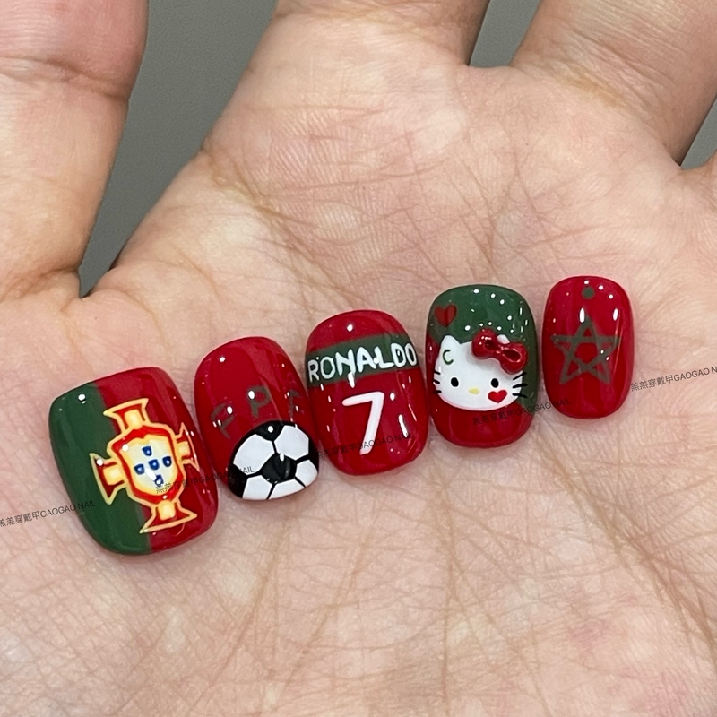 Original Design of Wearable Nails for Children: Cute Kitty Cat Wearable Nails for the World Cup Football, Purely Handmade