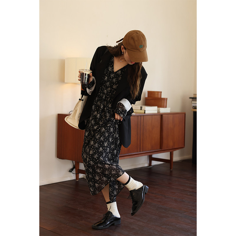 3 pieces 8 fold Spring New Retro Art Retro - Crush Flower Long Sleeved Dress (Old Thing) 4548
