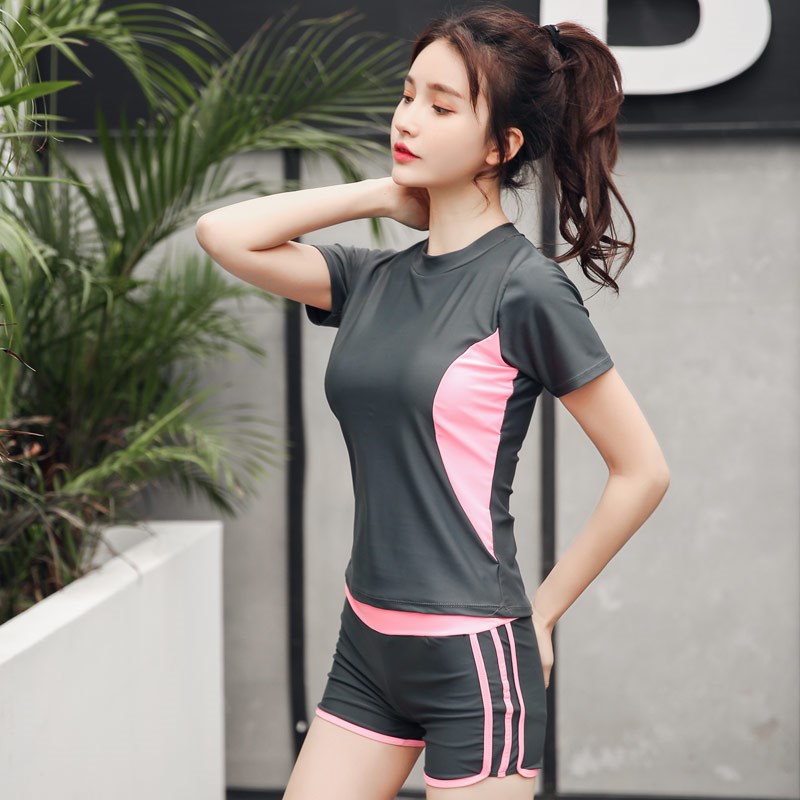 Áo tắm thể thao nữ phần chia boxer 5 điểm quần được bảo hiểm bụng bảo thủ mỏng sinh viên kích thước lớn cao cổ áo ngắn tay áo đồ bơi nữ 2 mảnh