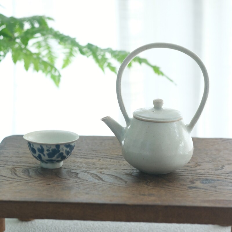 國內現貨日本作家山本亮平柴燒白瓷染付青花蓋碗茶杯-淘寶Taobao | 天貓