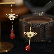 Suitable for summer earrings round face with thin cold wind ear decoration small high-level Chinese wind small unique ear crashes