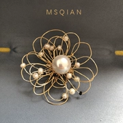 芊 Trâm cài nguyên bản trâm cài ngọc trai Baroque ngọc trai nước ngọt sang trọng Phụ kiện khí quyển Hàn Quốc