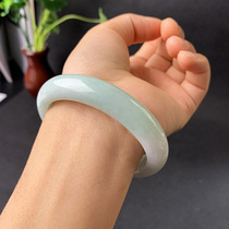 Universal Emerald Live Yunnan Jade Natural Emerald Ice Glutinous Seed Spring Color Floating Green Emerald Bracelet Girl Jade Bracelet