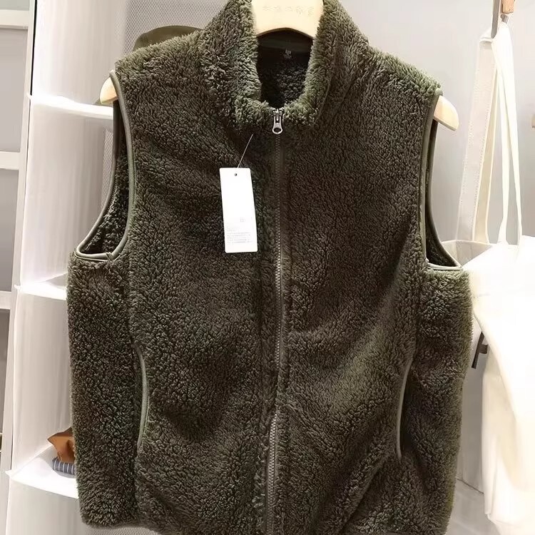 Coral Fleece Warm Vest for Men, Autumn and Winter, Japanese Style, Simple Casual Stand-Up Collar Sleeveless Cardigan Jacket