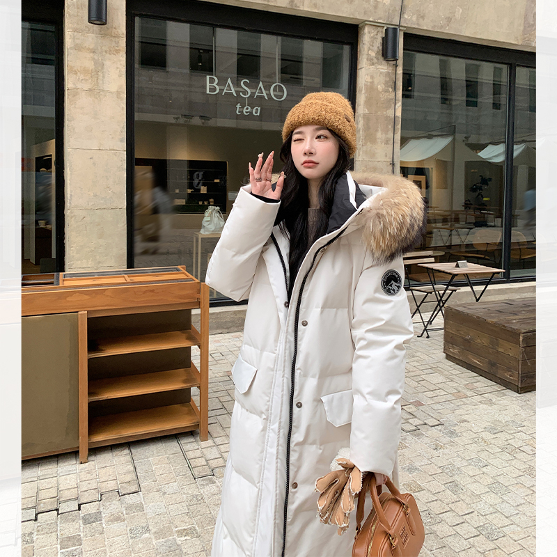 90 White Goose down Outdoor down Jacket for Women, Winter 2025 New Model, Raccoon Fur Collar, Thickened Long Workwear Parka Coat