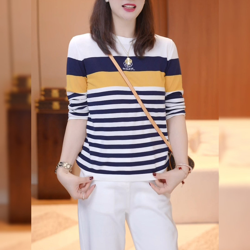 Contrast Color Striped Long-Sleeved Sweater for Women, New Spring and Autumn Casual Style, Loose and Versatile, Slimming Knitwear, Stylish Top