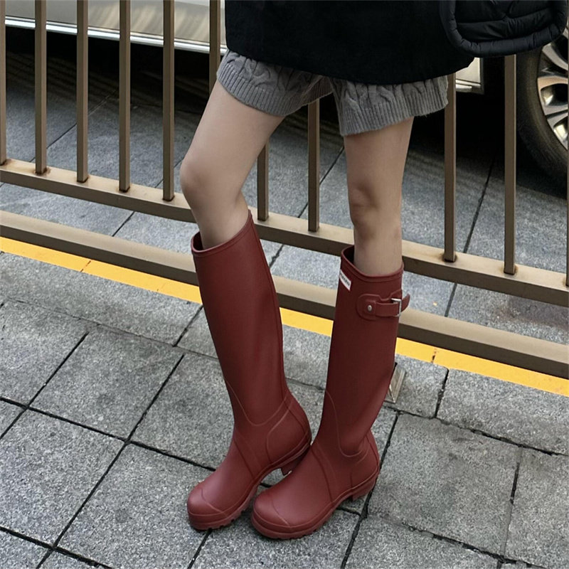Hong kong celebrity-endorsed red rain boots! new for 2025, these ...