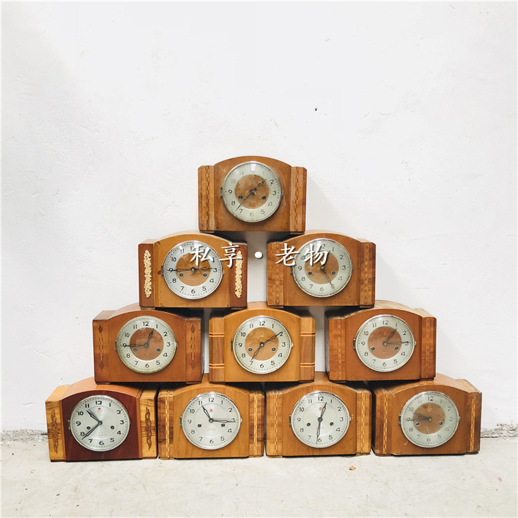 Three-five-card antique watches old mechanical clockwork clock 555 clock fifteen days and watches wood shell copper core