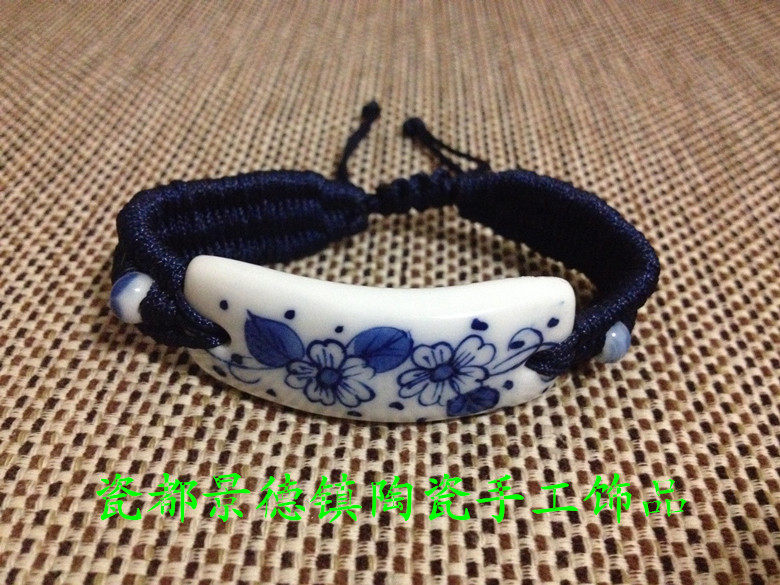 Jingdezhen ceramic handmade ornament handmade original woven green flower porcelain hand alchemy retro elegant and elegant ethnic wind