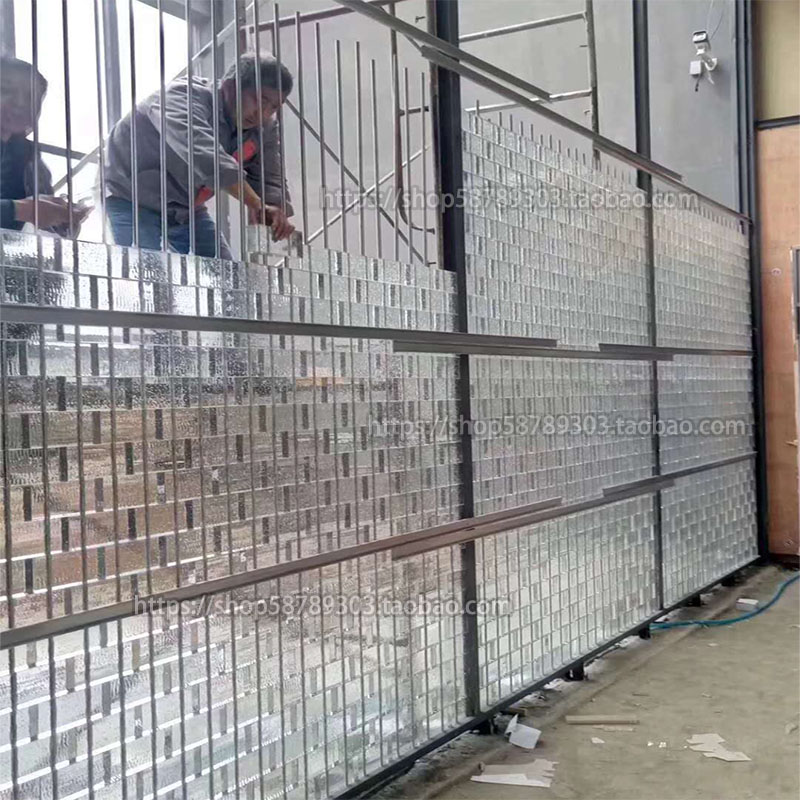 Custom solid glass brick Bubble transparent partition wall Square crystal brick wall brick Hot melt color frosted long strip