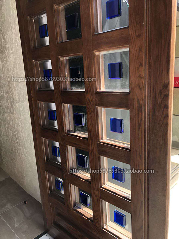 Crystal screen water wafer customisation of the water